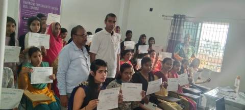 Certificate Distribution Bihar Batch photo
